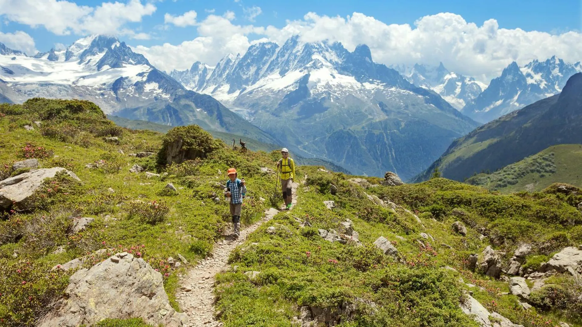 Le Cristal - Central Apartment Close To The Slopes & Free Parking - By Cozee Rentals Chamonix Mont Blanc Francia